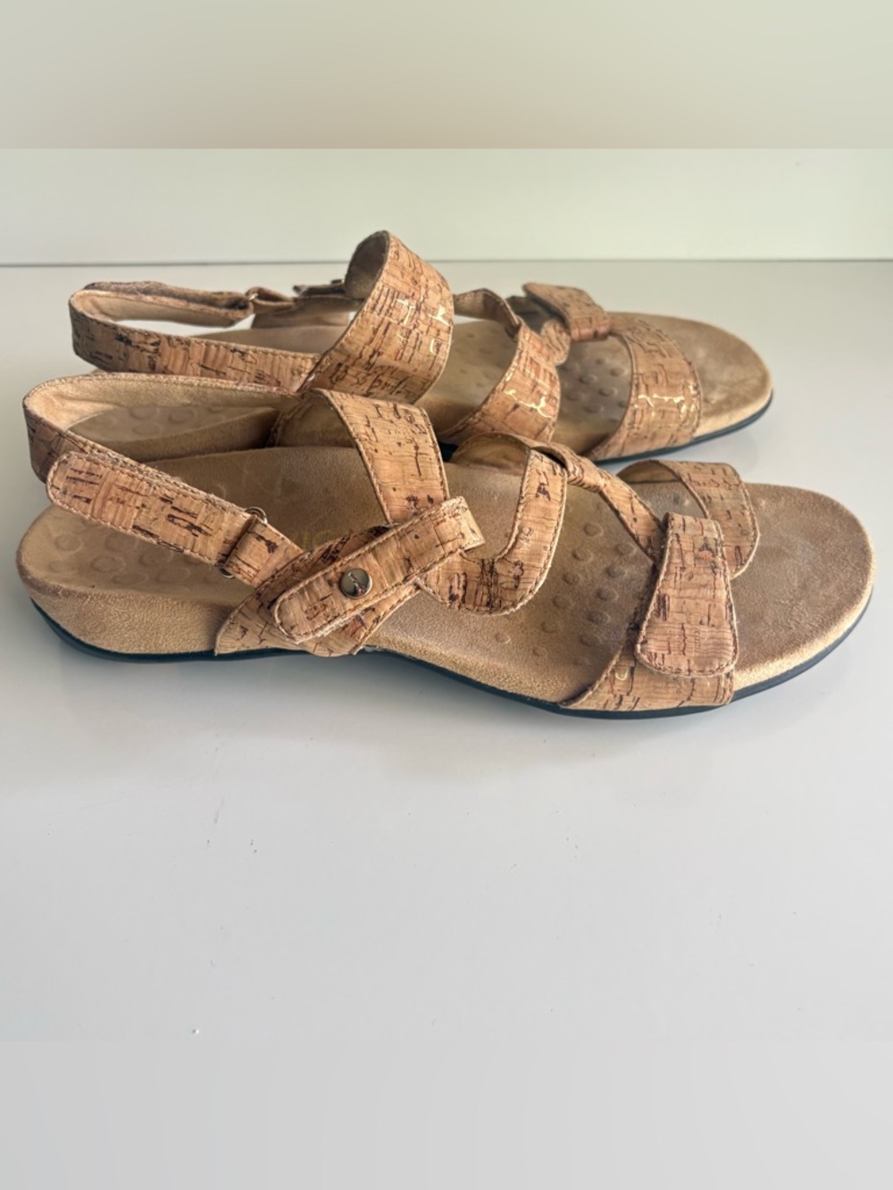 Vionic Paros Velcro Sandal Size 9 - Picture 6 of 11